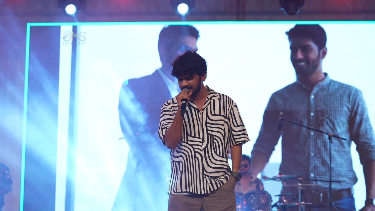 Live vocal performance
